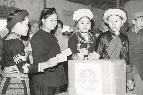 Quyền bầu cử của các cử tri có giống nhau hay không?